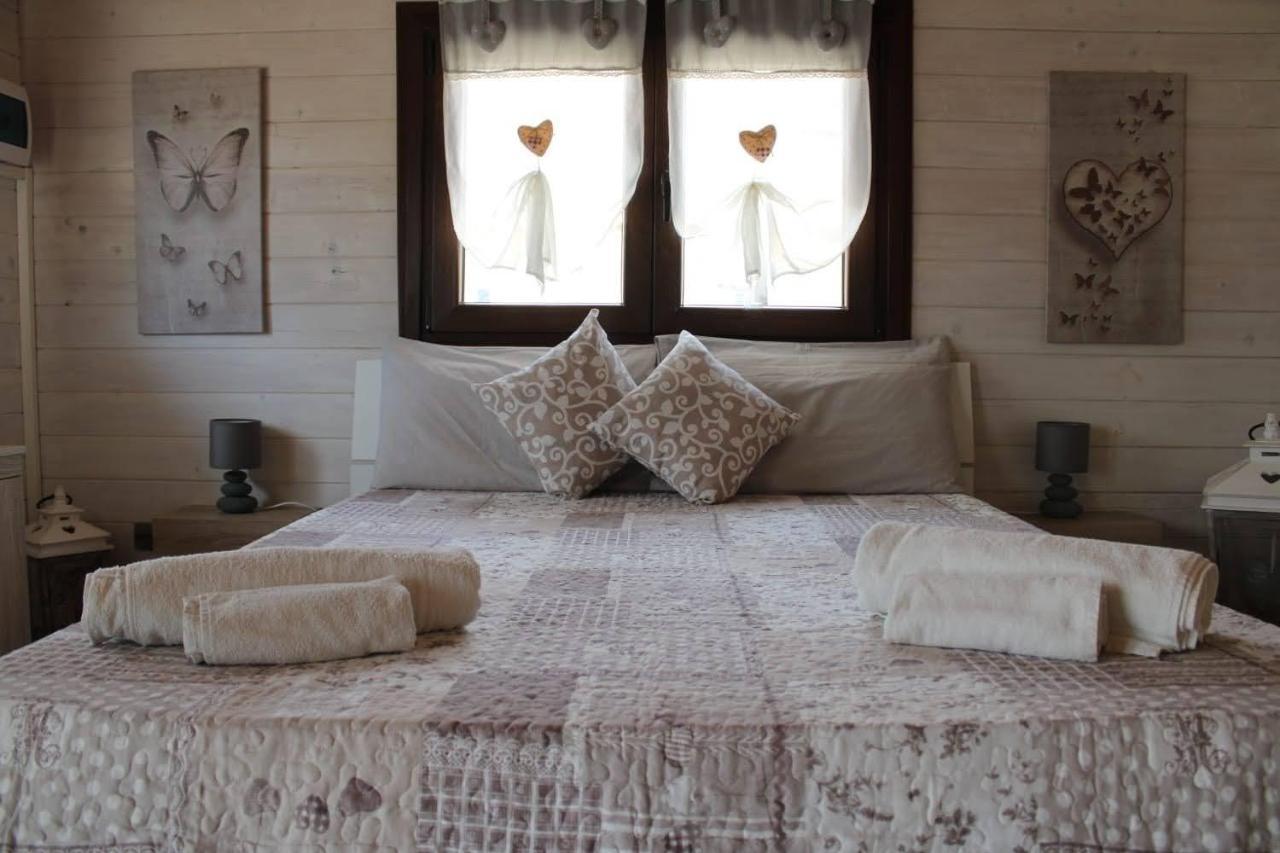 הוילה פקינו Chalet Bianca מראה חיצוני תמונה