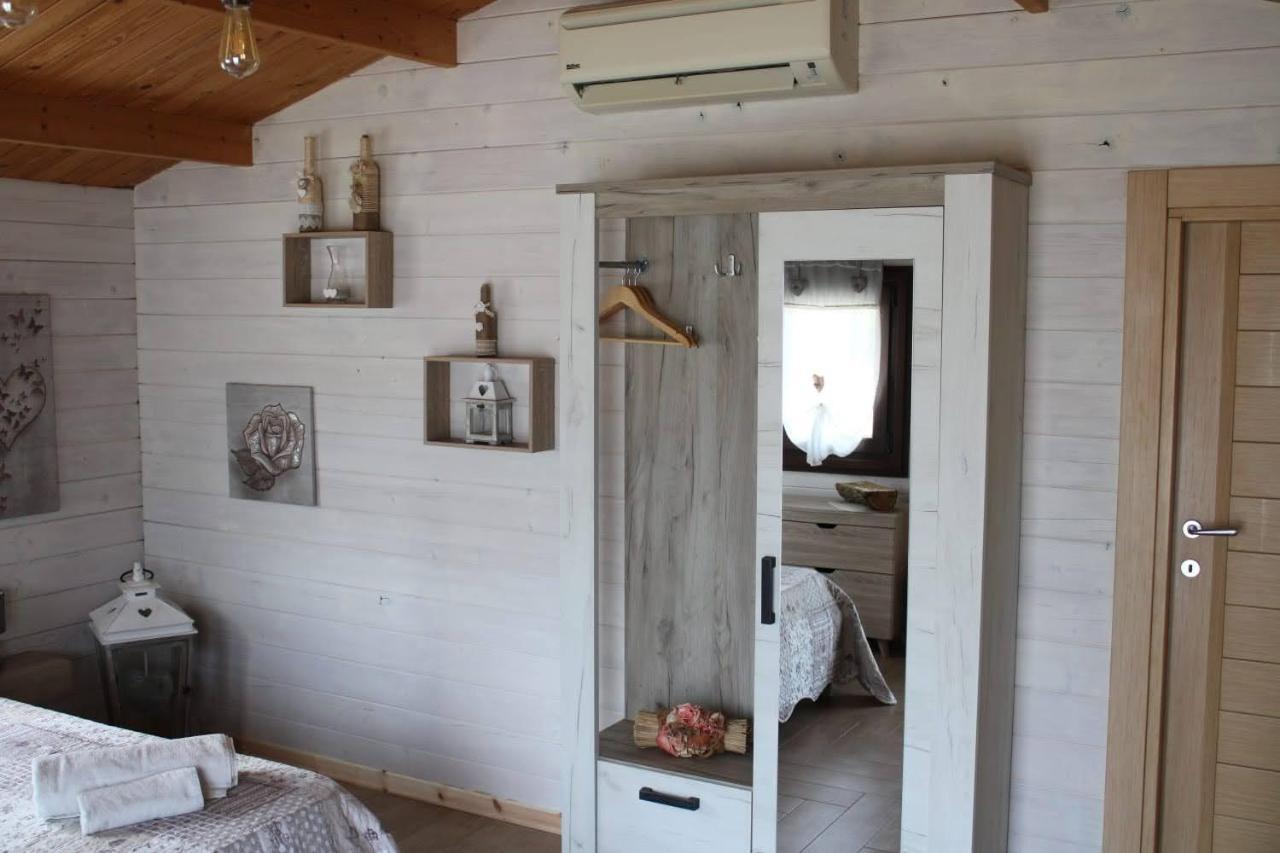 הוילה פקינו Chalet Bianca מראה חיצוני תמונה